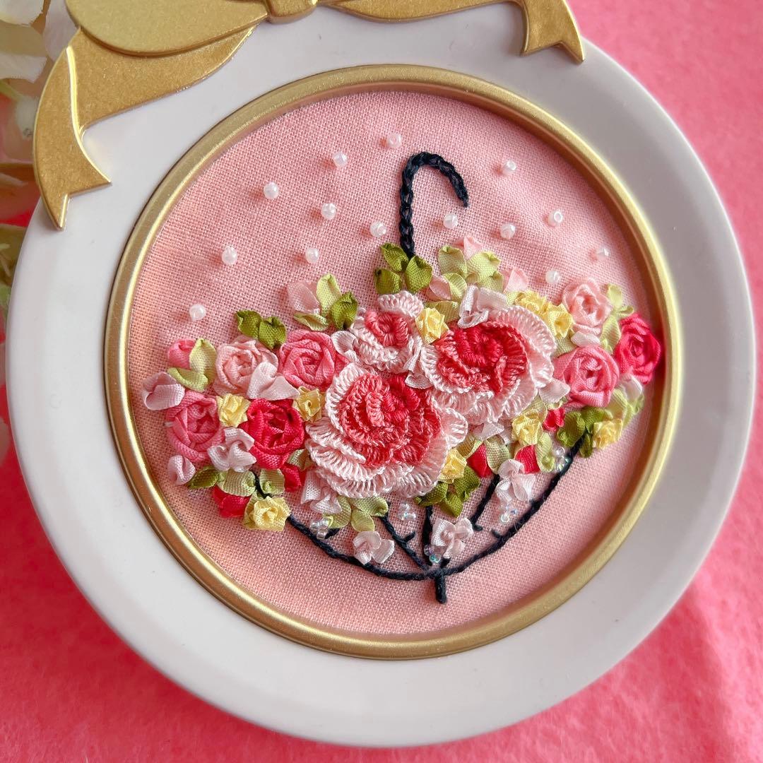 strawberry様♡専用です　ハンドメイド　 リボン刺繍フレーム