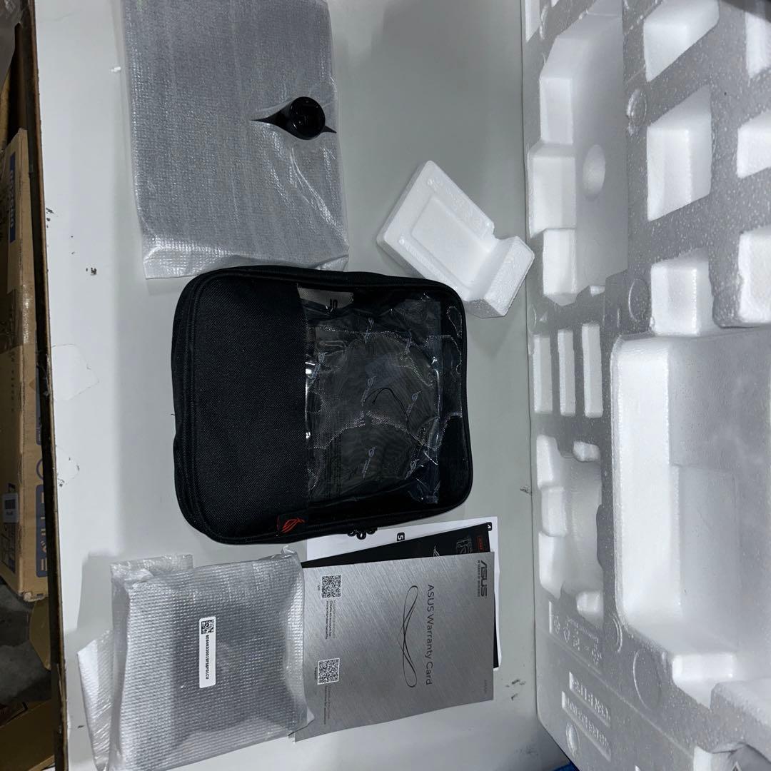 ASUS ROG Strix OLED XG27ACDMS 26.5インチ