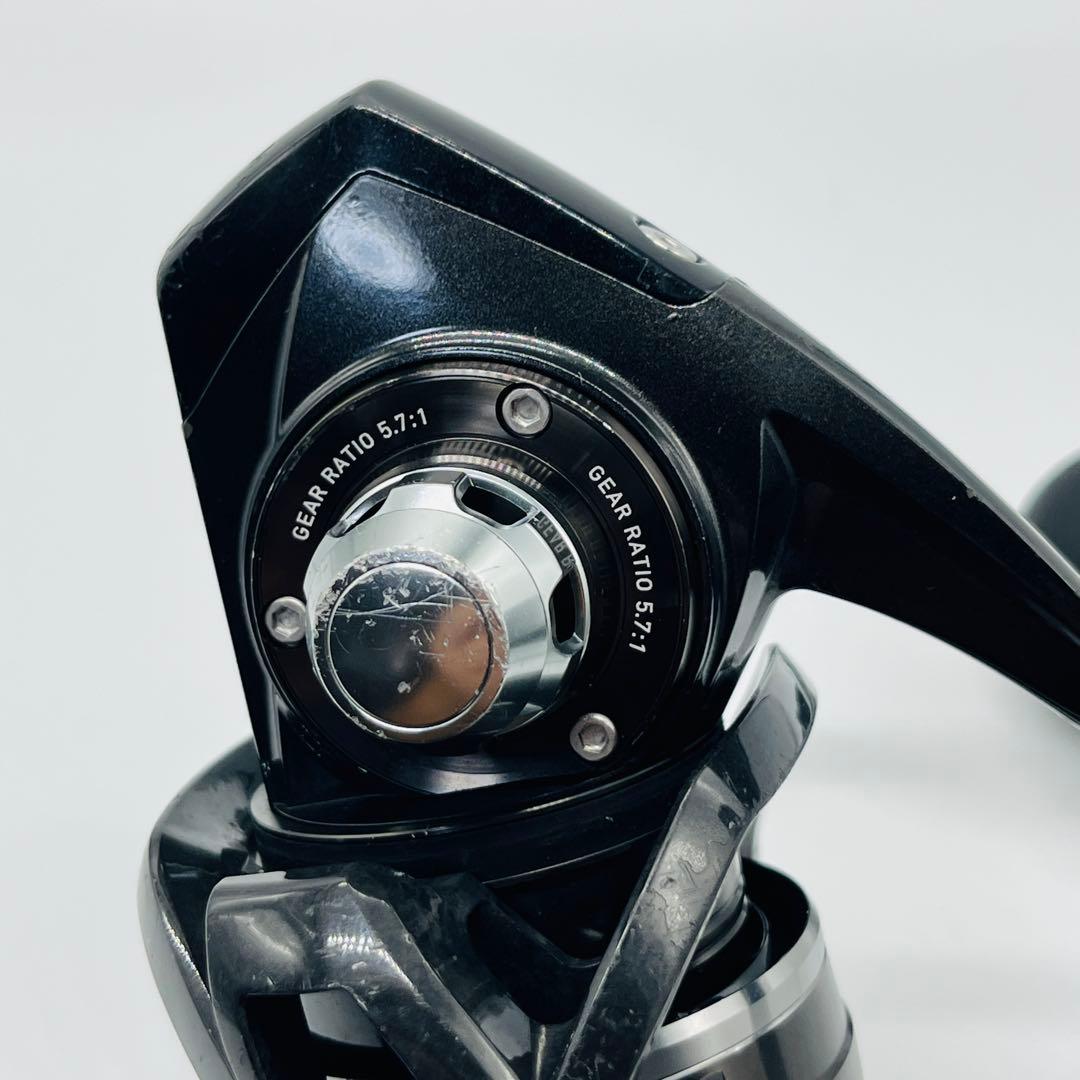 16キャタリナ　4500H ダイワ　スピニングリール　ショアジギング