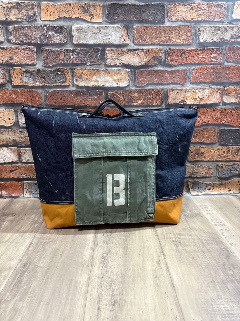 USEDデニムリメイク 大きいボストンバッグ　ショルダーバッグ2way