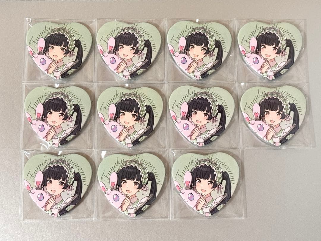 シャニマス　シャイニーカラーズ　黛冬優子　ハート缶バッジ　Lafary