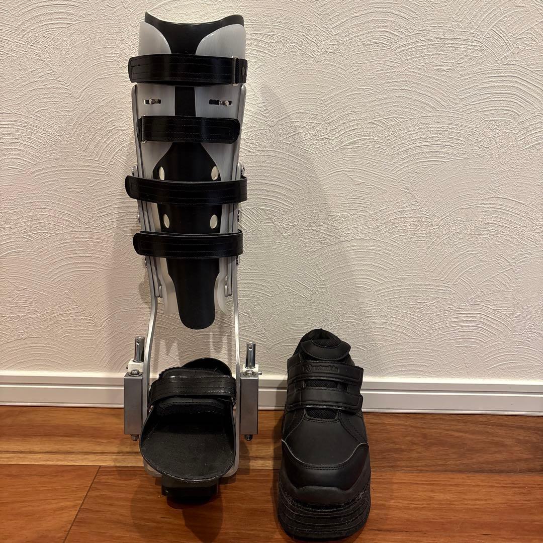 下肢装具　装具　右足　脛骨　腓骨　PTB装具　免荷装具　骨折　荷重　24.0cm