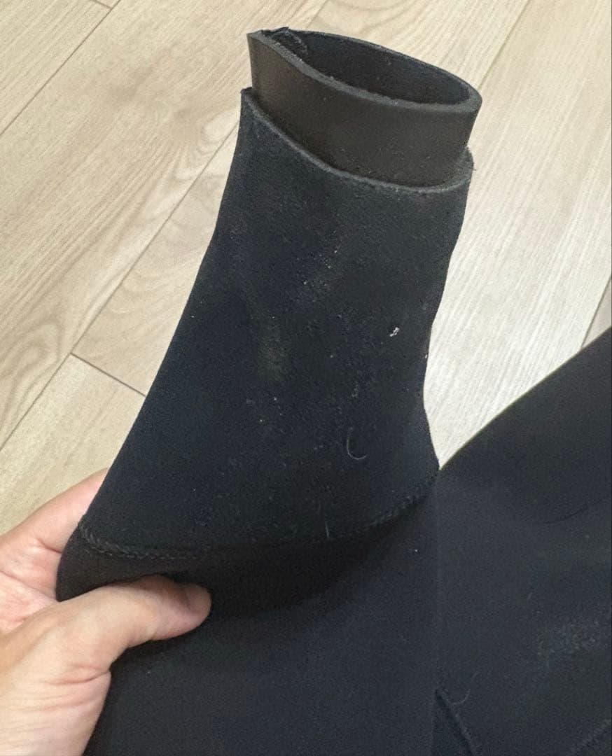 アックスクラシック　ウェットスーツ　5ミリセミドライ