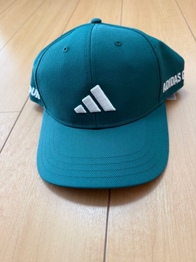 ゴルフウエア上下、アンダーシャツ、キャップ