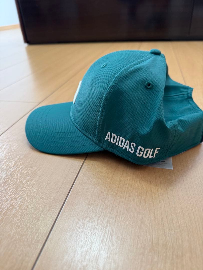 ゴルフウエア上下、アンダーシャツ、キャップ