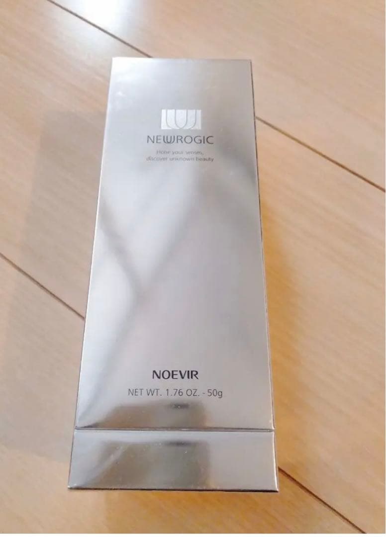 最終SALE【新品】NOEVIR NEWROGIC 美容液 50g