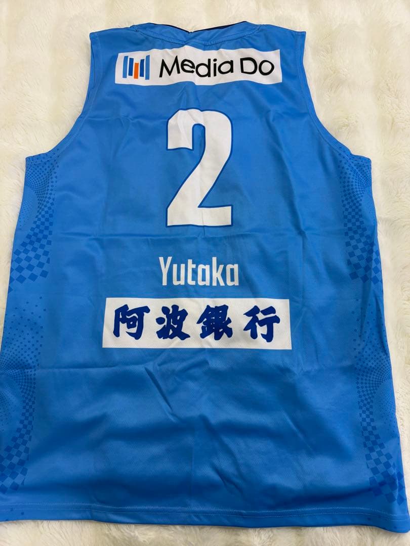 塚本雄貴選手サイン入りユニフォーム&タオル