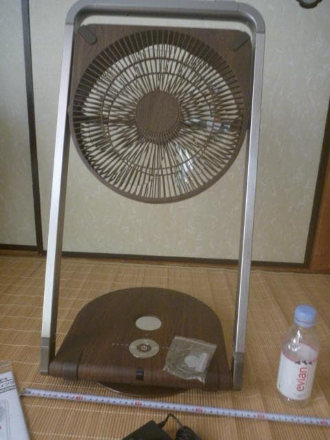 zuu。ドウシシャ☆折りたたみ扇風機◎新品＆木目調の希少品!!!