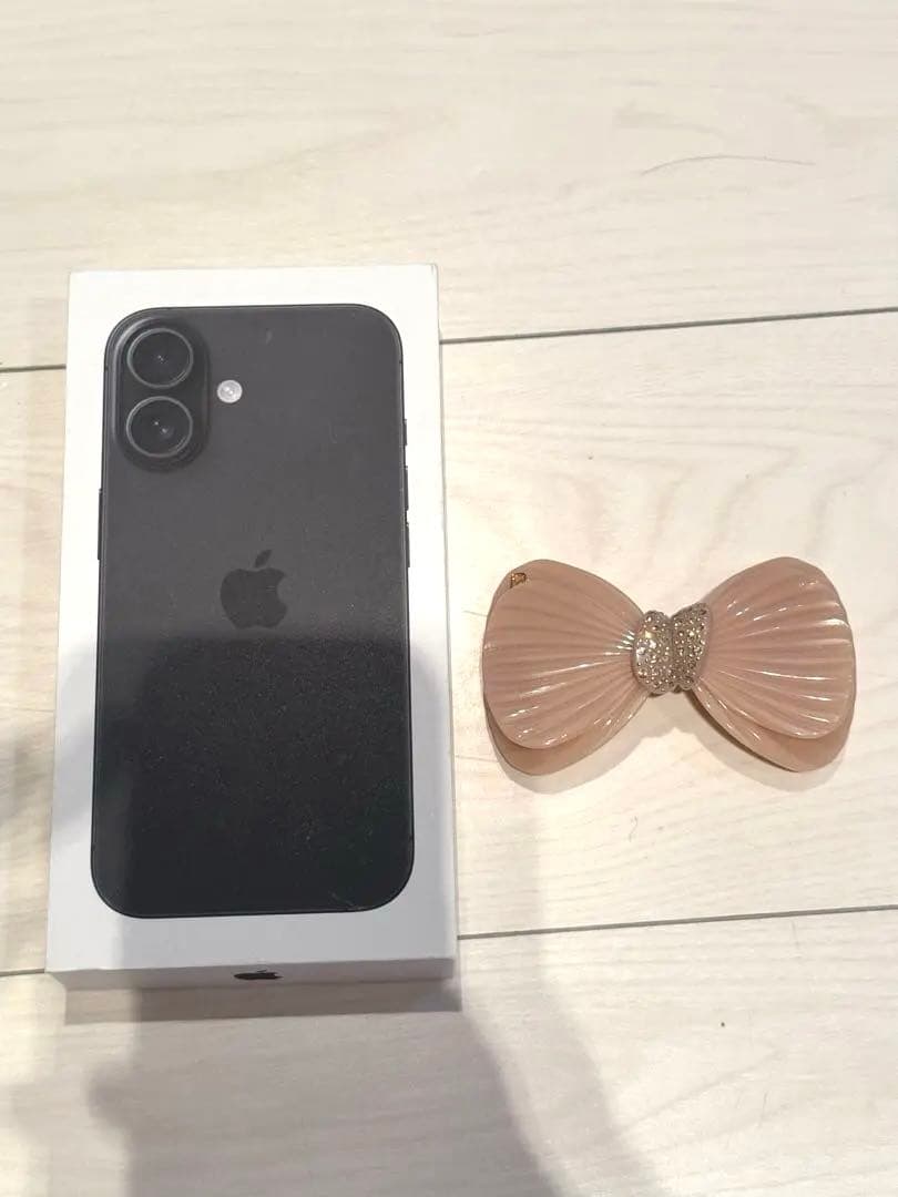 ALEXANDRE DE PARIS リボン型ヘアアクセサリー