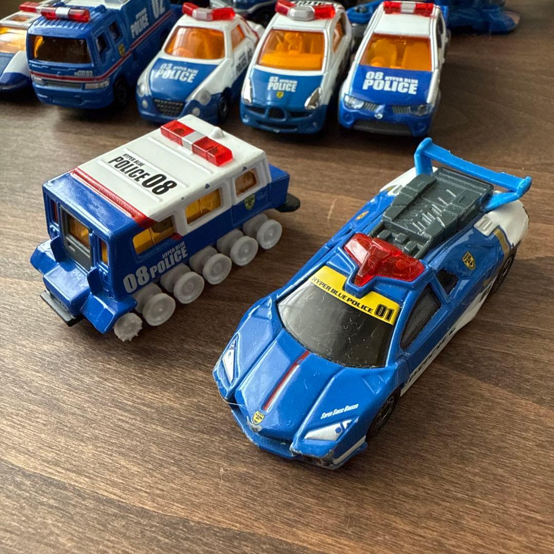 トミカ ハイパーブルーポリス 14台＋2台 まとめ売り