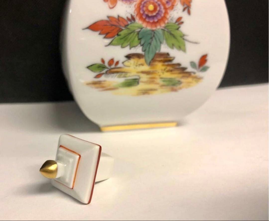 マイセン 柿右衛門様式の蓋付花瓶