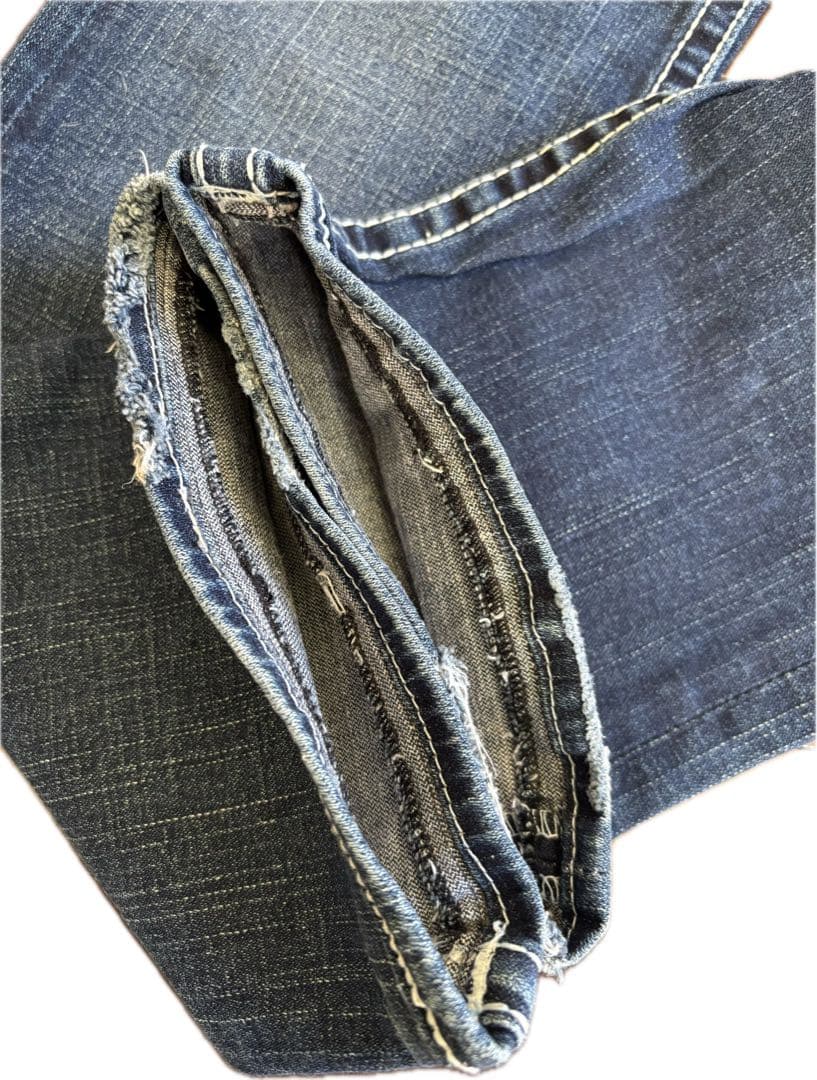 TRUE RELIGION BILLY BIG T　トルゥーレリジョン　デニム