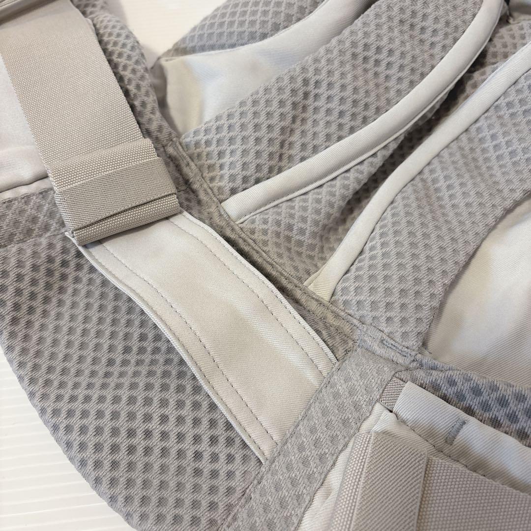 【美品】 エルゴベビー オムニブリーズ 抱っこ紐 パールグレー