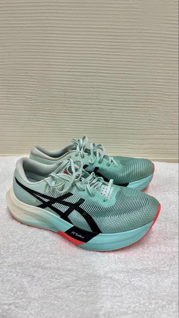 アシックス メタスピード スカイパリ　26.5