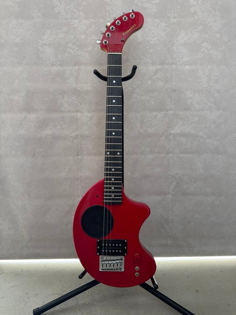 zo-3ギター 「kai-zo」 Red ディストーション アンプ内蔵