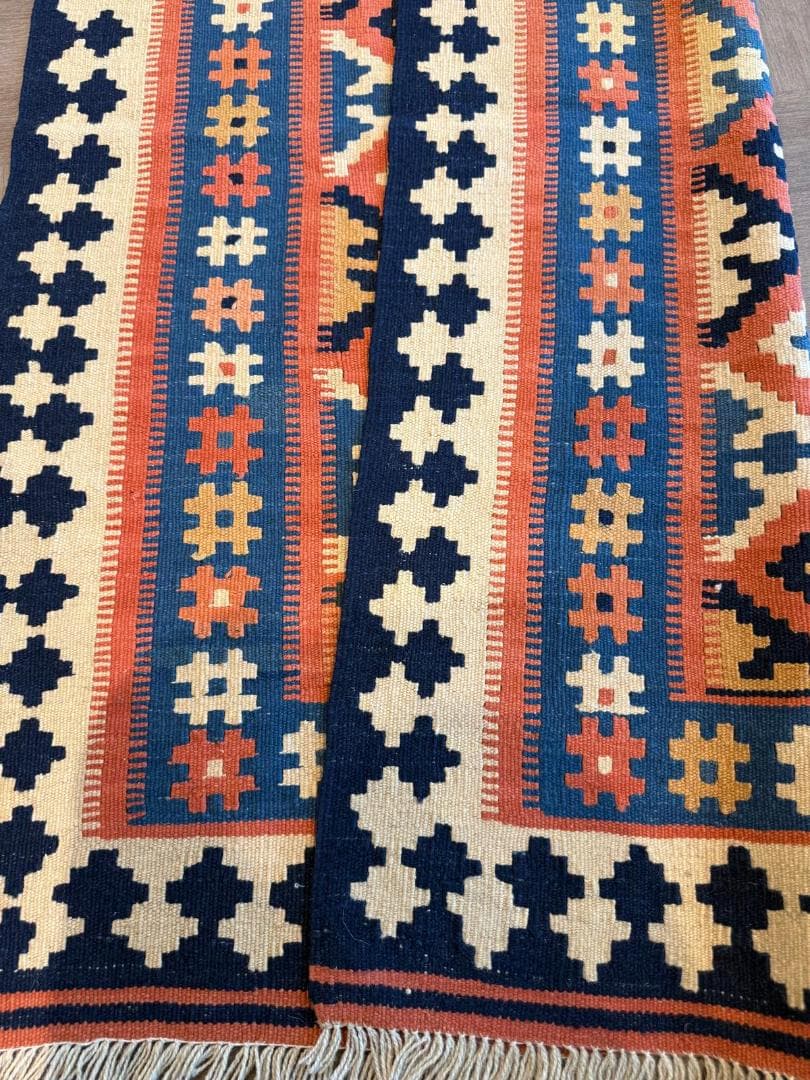 ペルシャキリム (キリム) ペルシャ絨毯 150x106cm 手織りラグ キリム