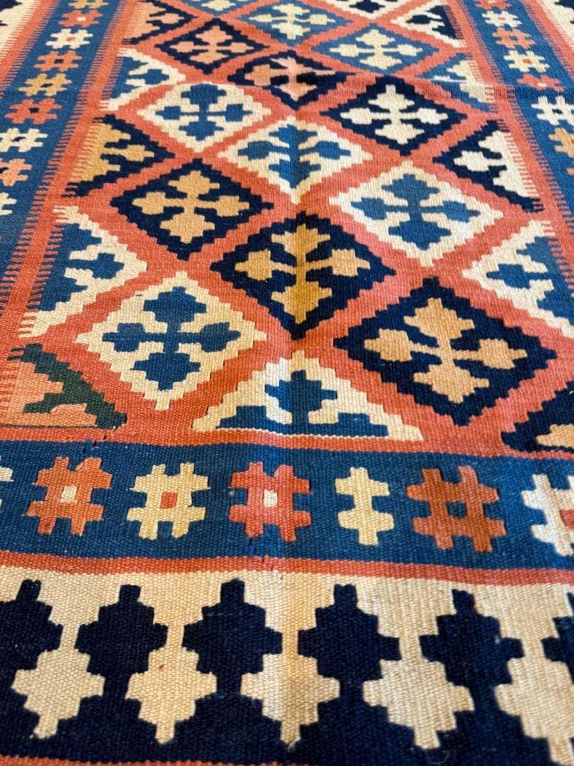 ペルシャキリム (キリム) ペルシャ絨毯 150x106cm 手織りラグ キリム