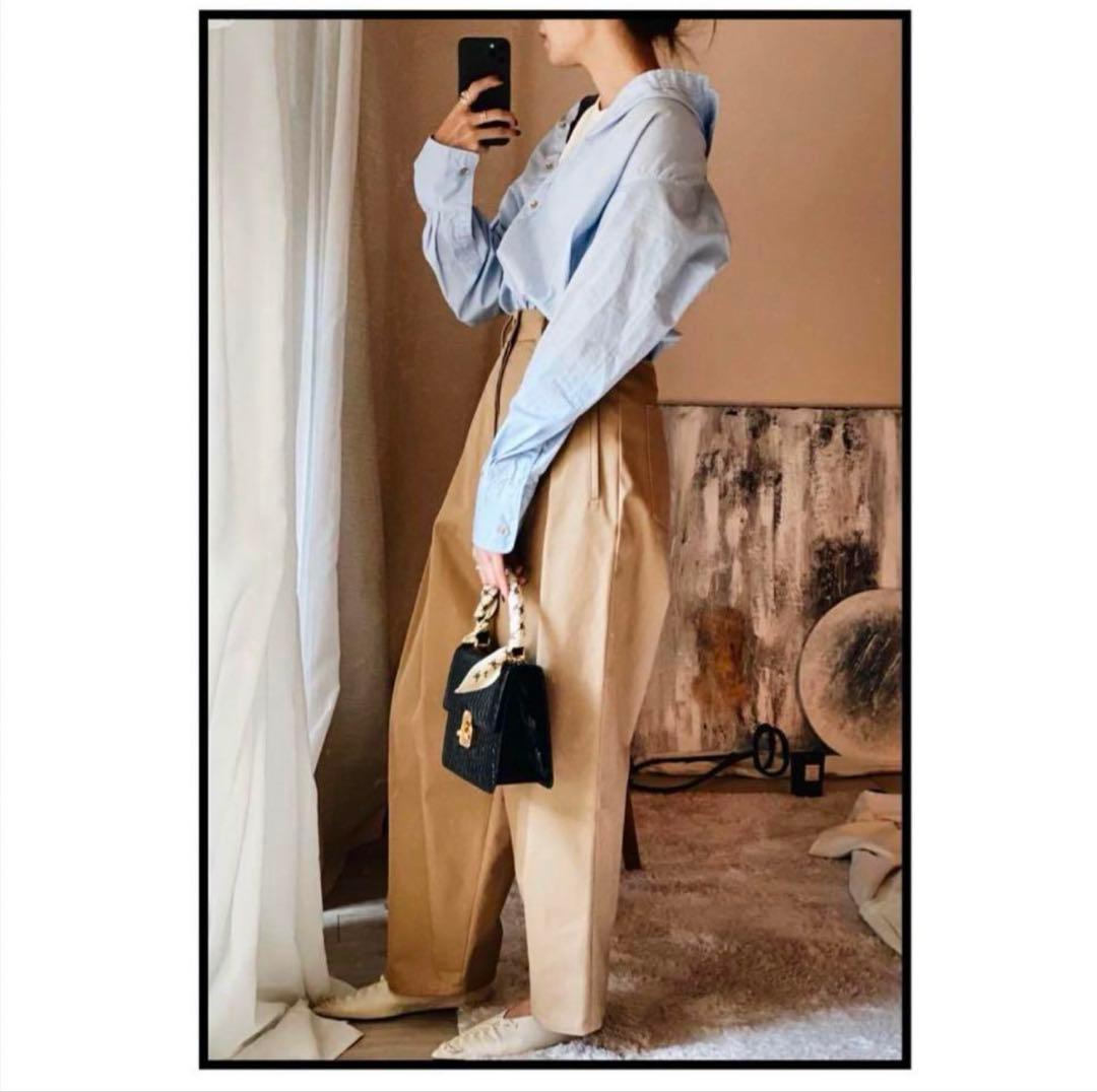 新品未使用タグ付！LOEWE チノパン　ロエベ　38 ベージュパンツ　オーバー