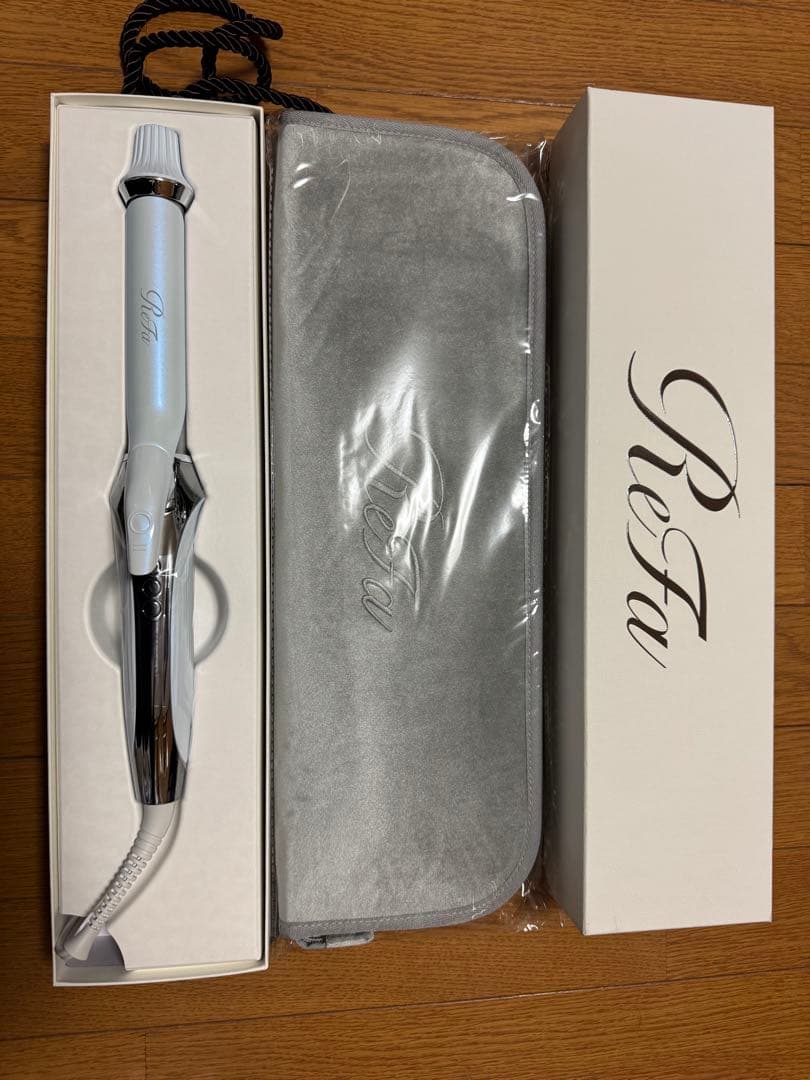 値下げ(新品未開封)ReFa カールヘアアイロン 26ミリホワイト 専用ケース付