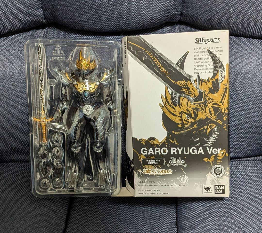 SHフィギュアーツ 黄金騎士ガロ（道外流牙ver.）