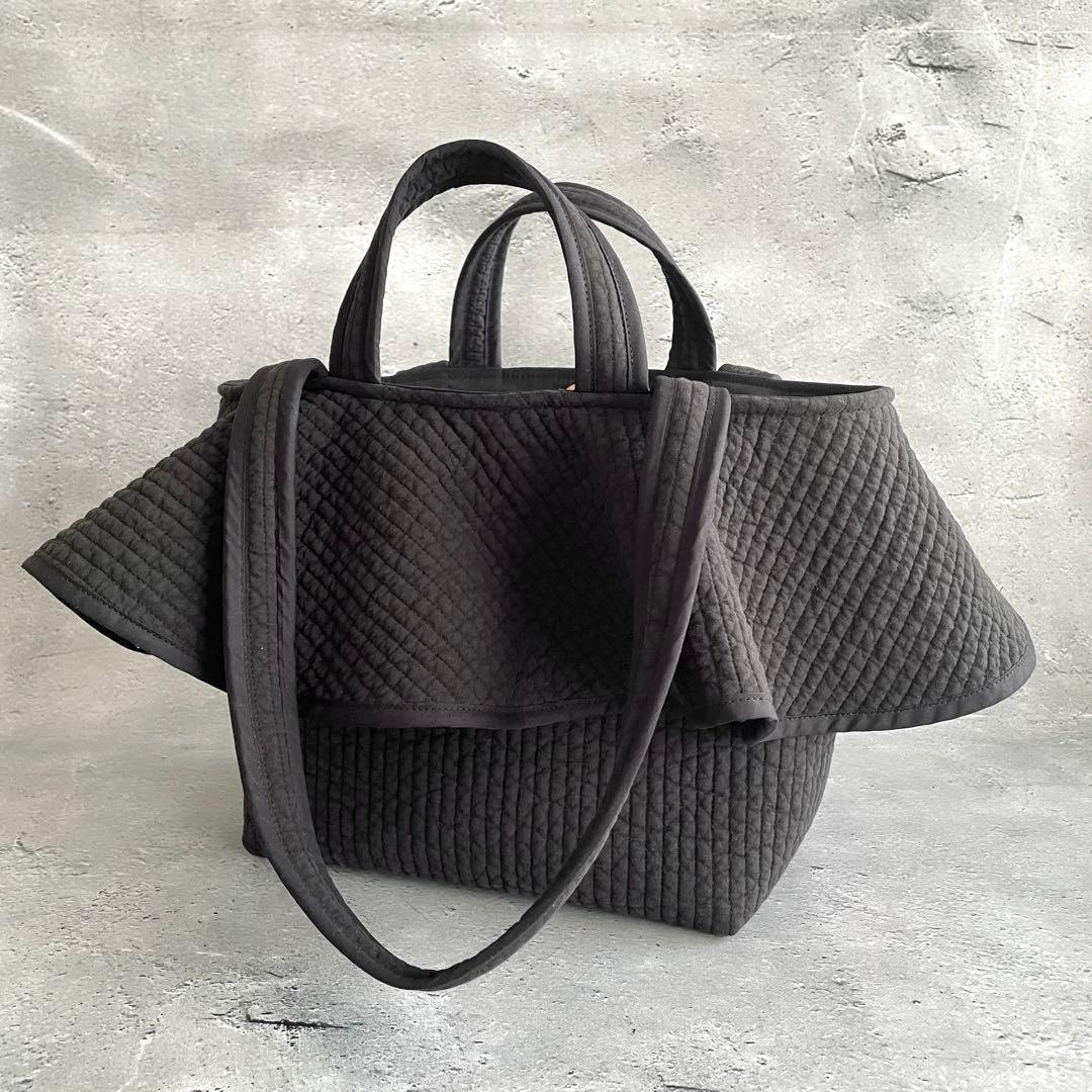 フリル付きヌビトートバッグ　2way ブラック　ヌビバッグ　ハンドメイド