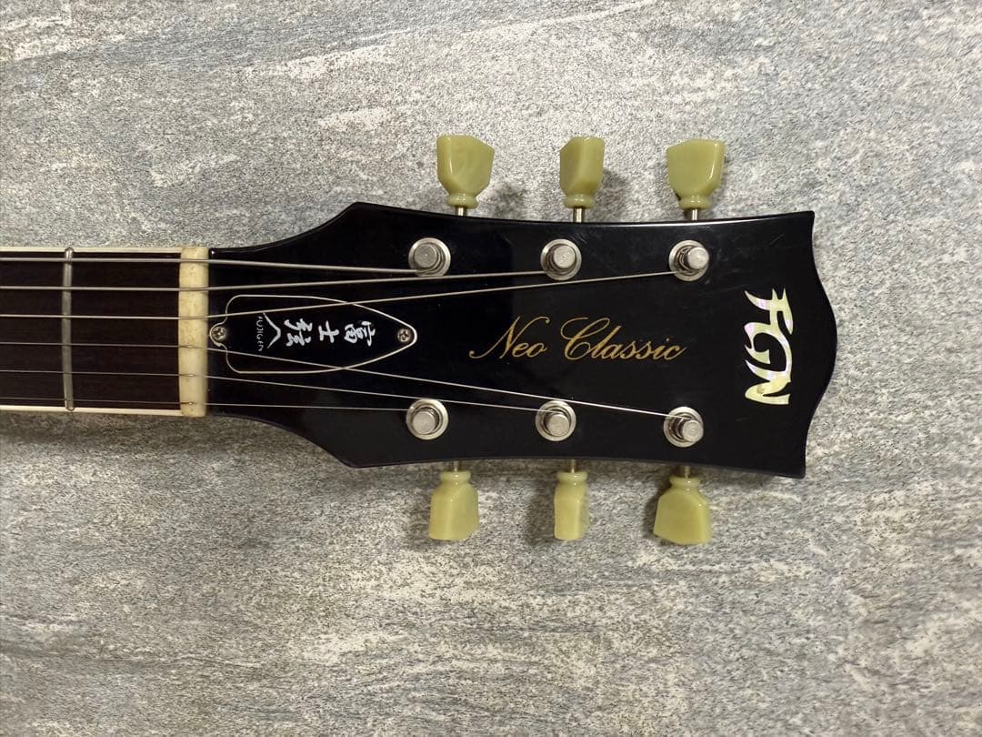 フジゲン製SG　FGN New Classic エレキギター ゴールド