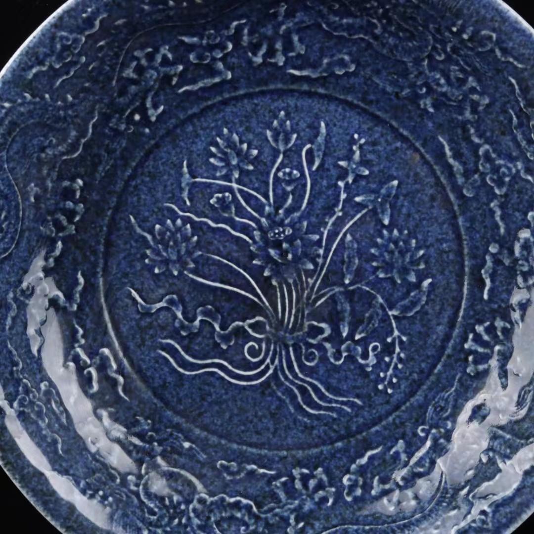 中国古美術✦大明宣徳紋 霽藍紅釉浮彫り花卉紋盤セット✦置物・文房具・陶芸・観賞皿