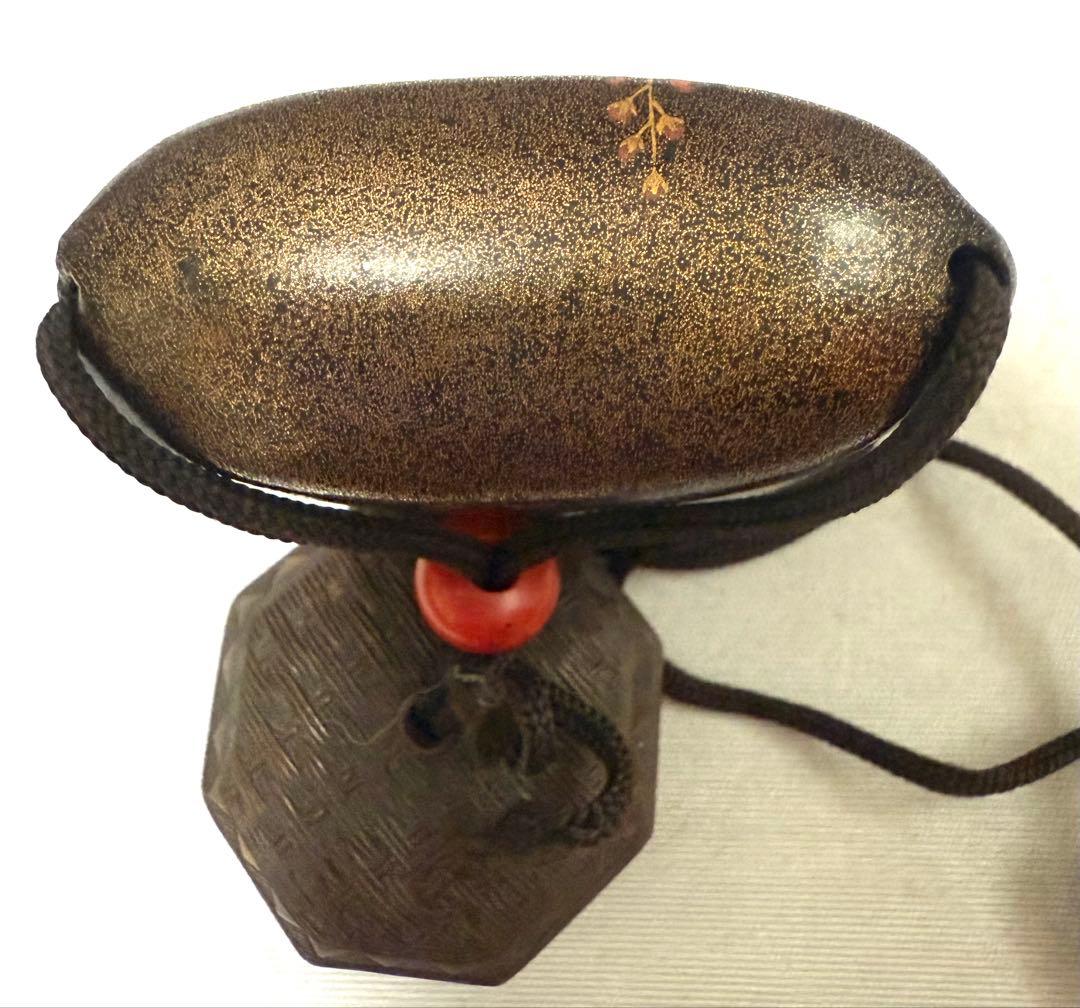 印籠　根付あり