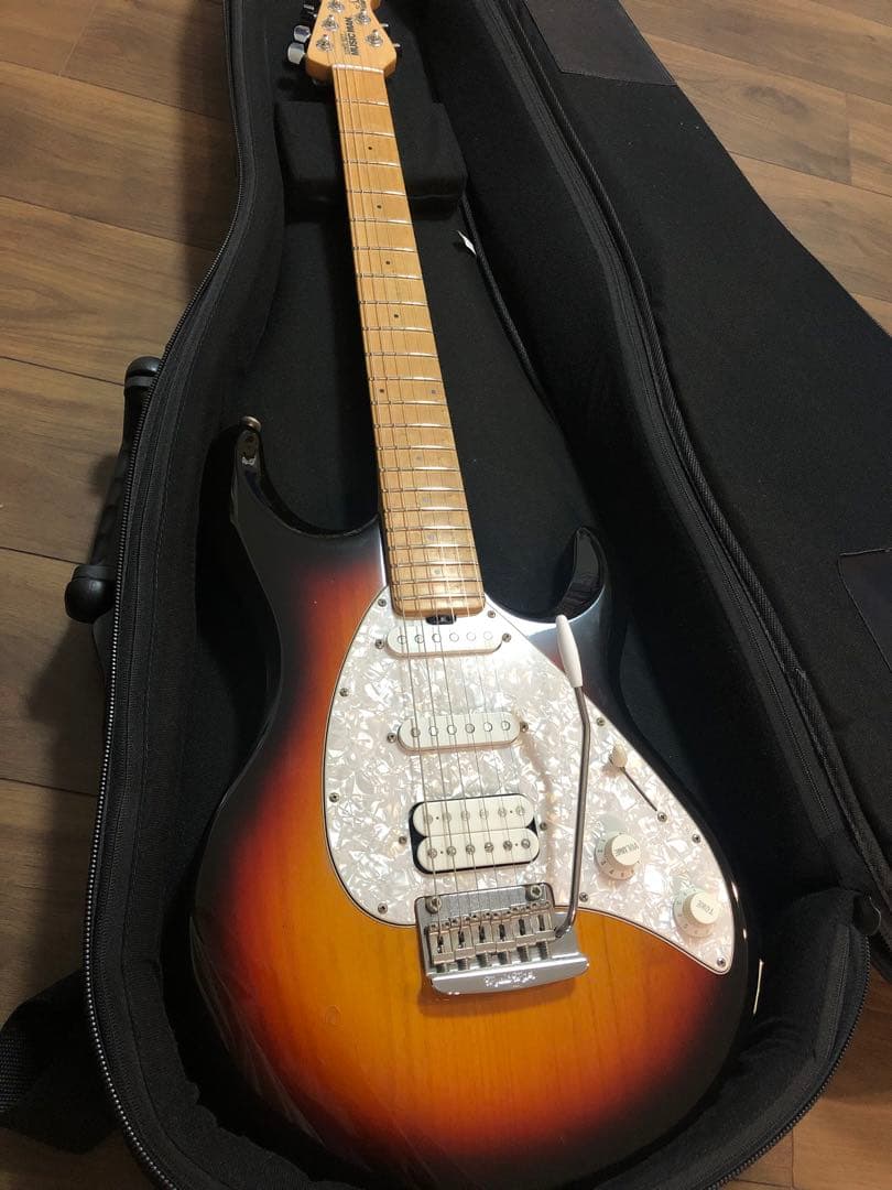 MUSIC MAN Silhouette Special 2000年製