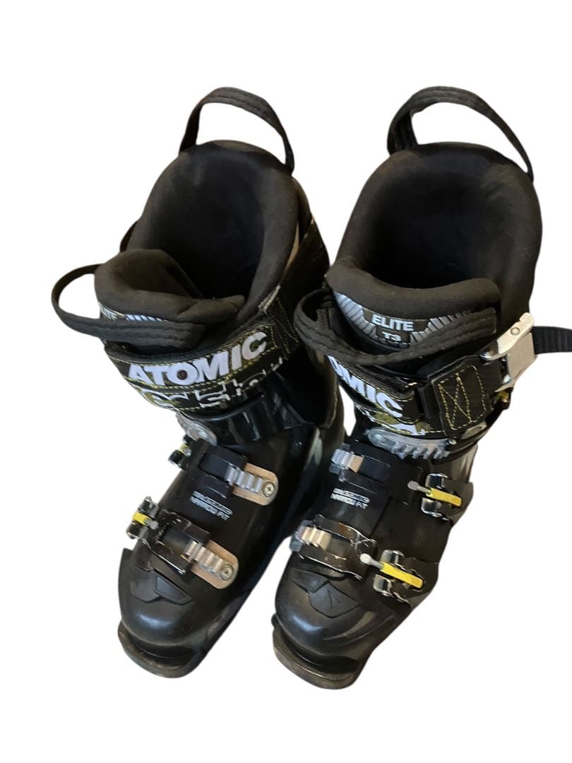 ATOMIC アトミック　レッドスターPRO スキーブーツ 24-24.5cm