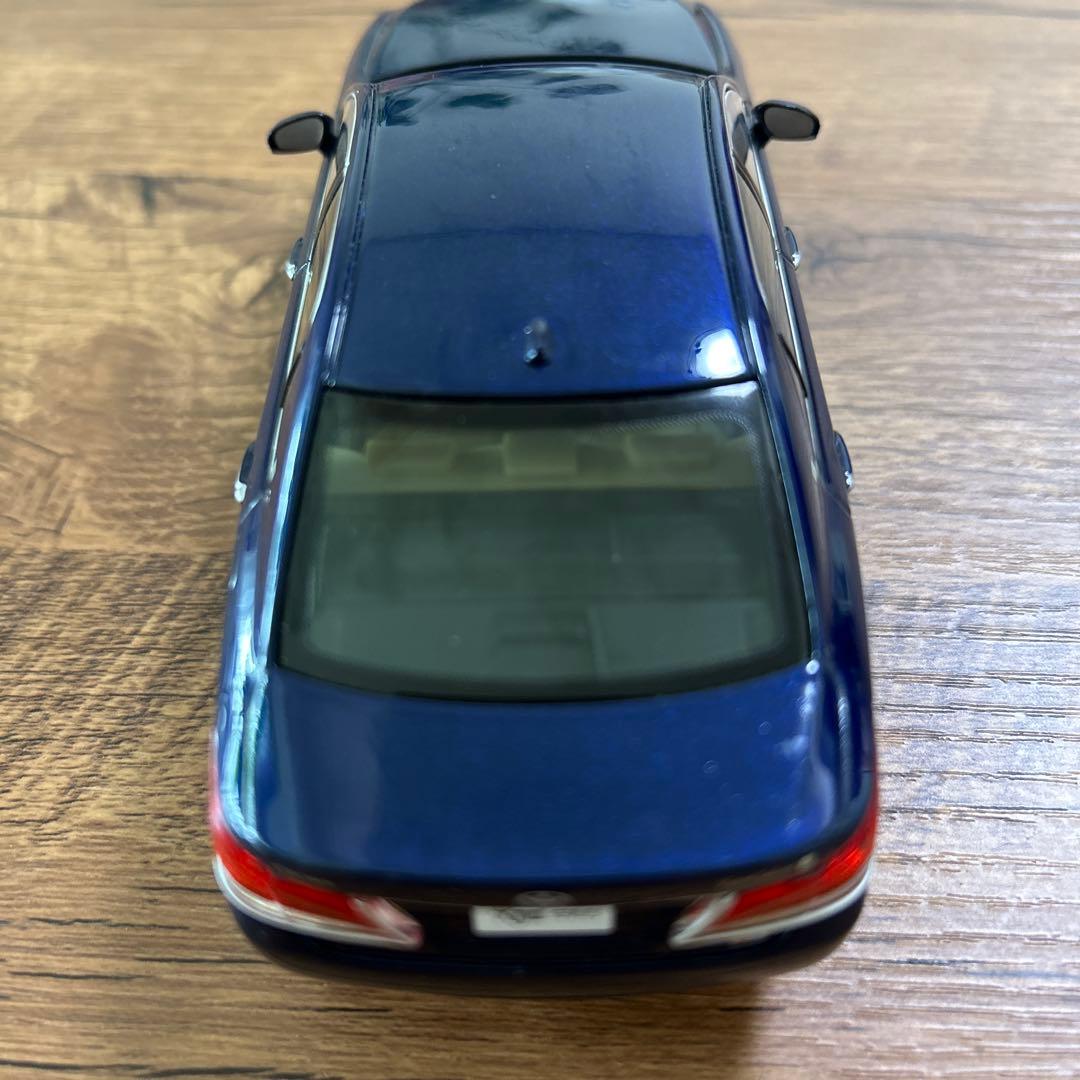 新品　非売品トヨタクラウンロイヤル サルーン　8S6 ダークブルーマイカ