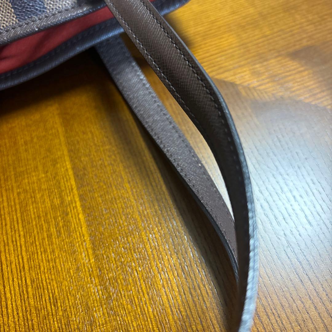 ルイヴィトン　マレ　ダミエ柄ブラウンレザーハンドバッグ