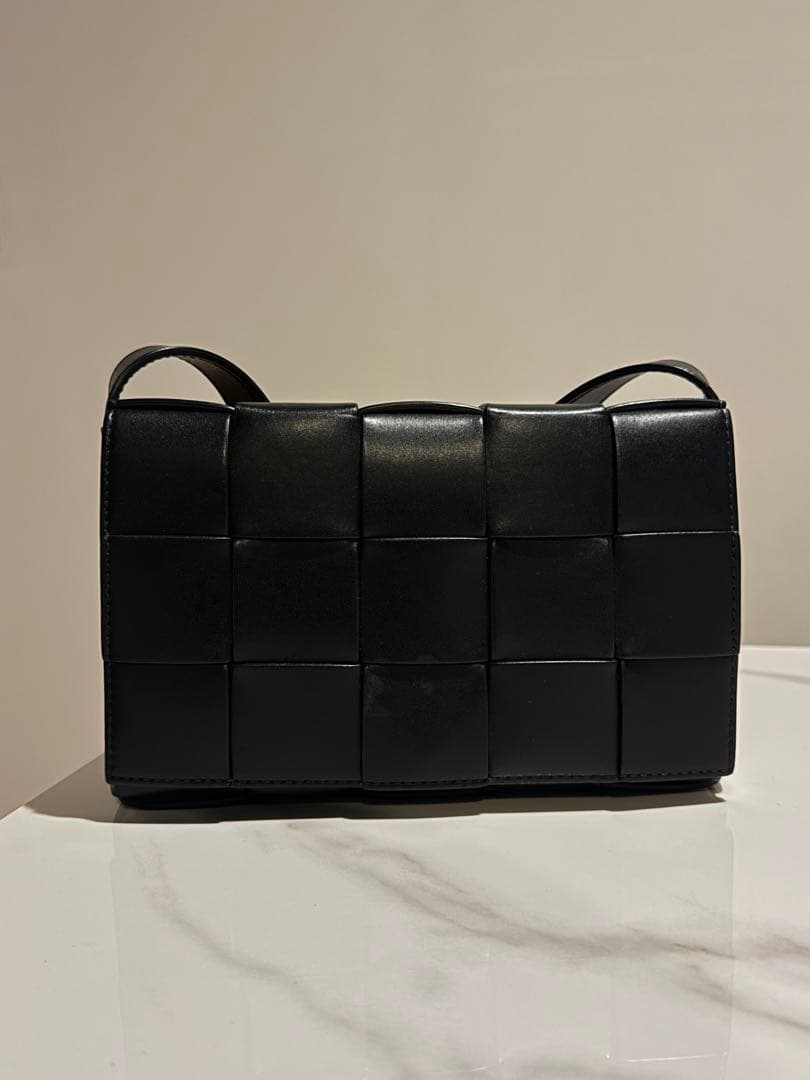 t*r様 ブラック編み込みショルダーバッグ