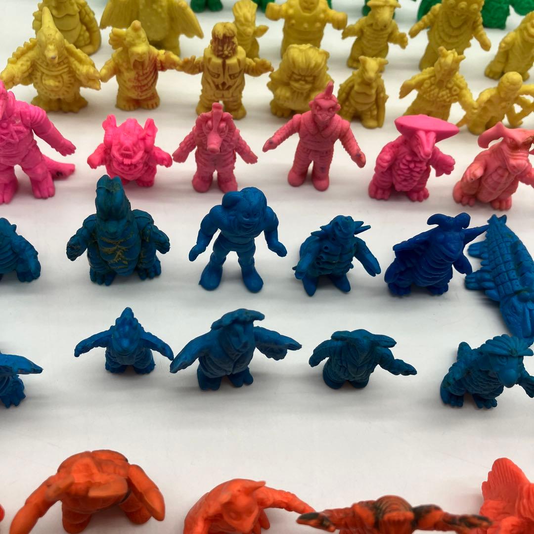 ウルトラマン　消しゴム　怪獣　フィギュア　昭和レトロ　当時物　ポピー　レア　大量