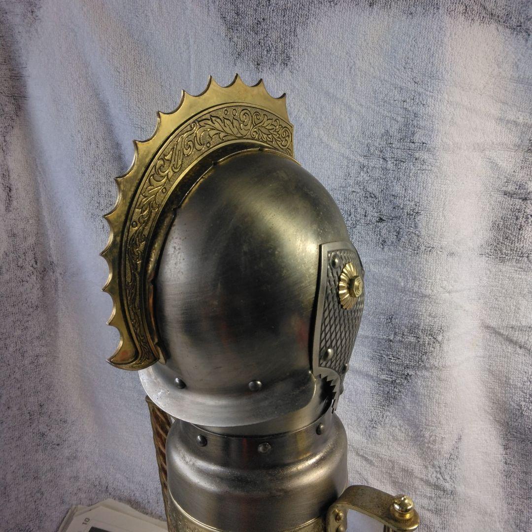 祝！安青錦優勝おめでとうございます！BIGTウヰスキー［西洋甲冑 　オルゴール付