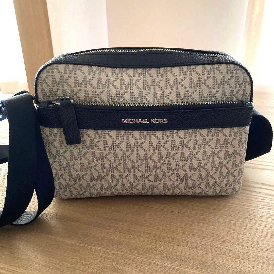 極美品♡マイケルコース♡ショルダーバッグ♡クロスボディ♡ベージュ×ブラック