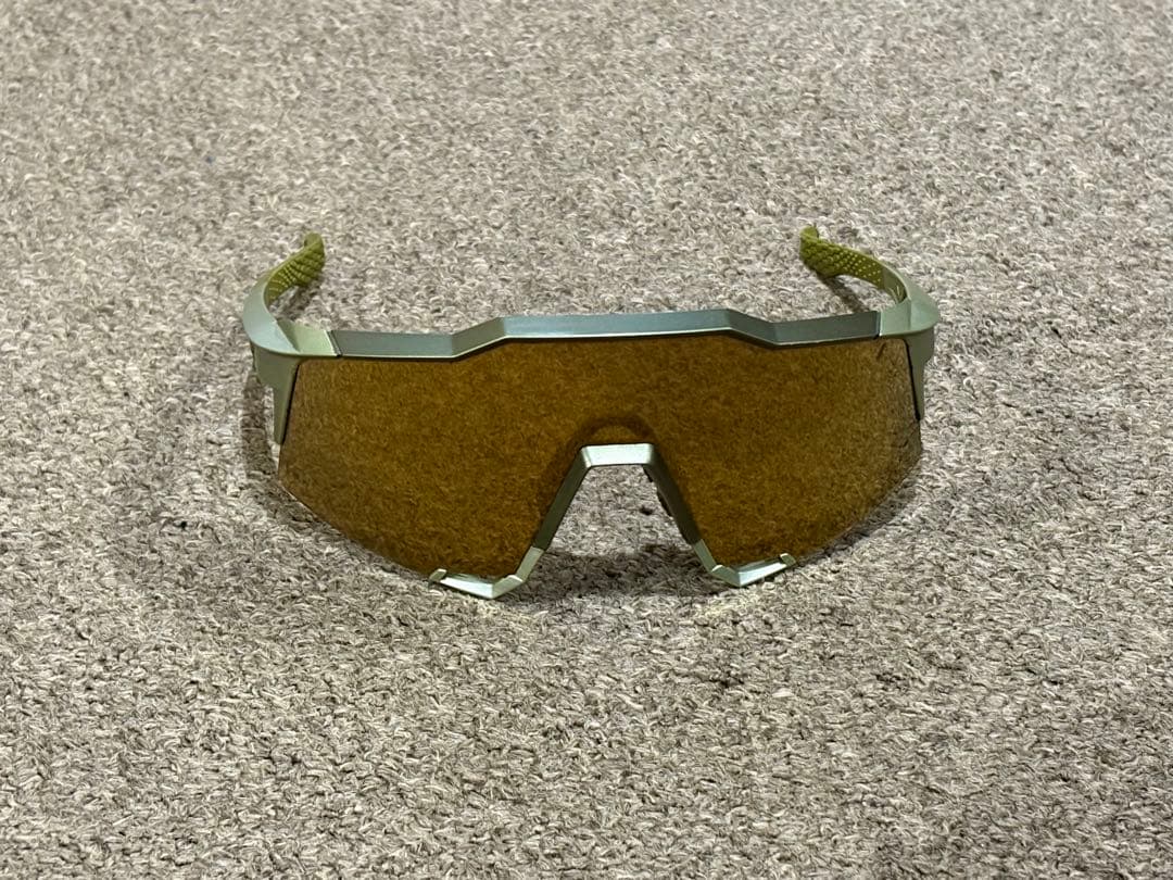 100% サングラス オリーブグリーン ブラウンレンズ