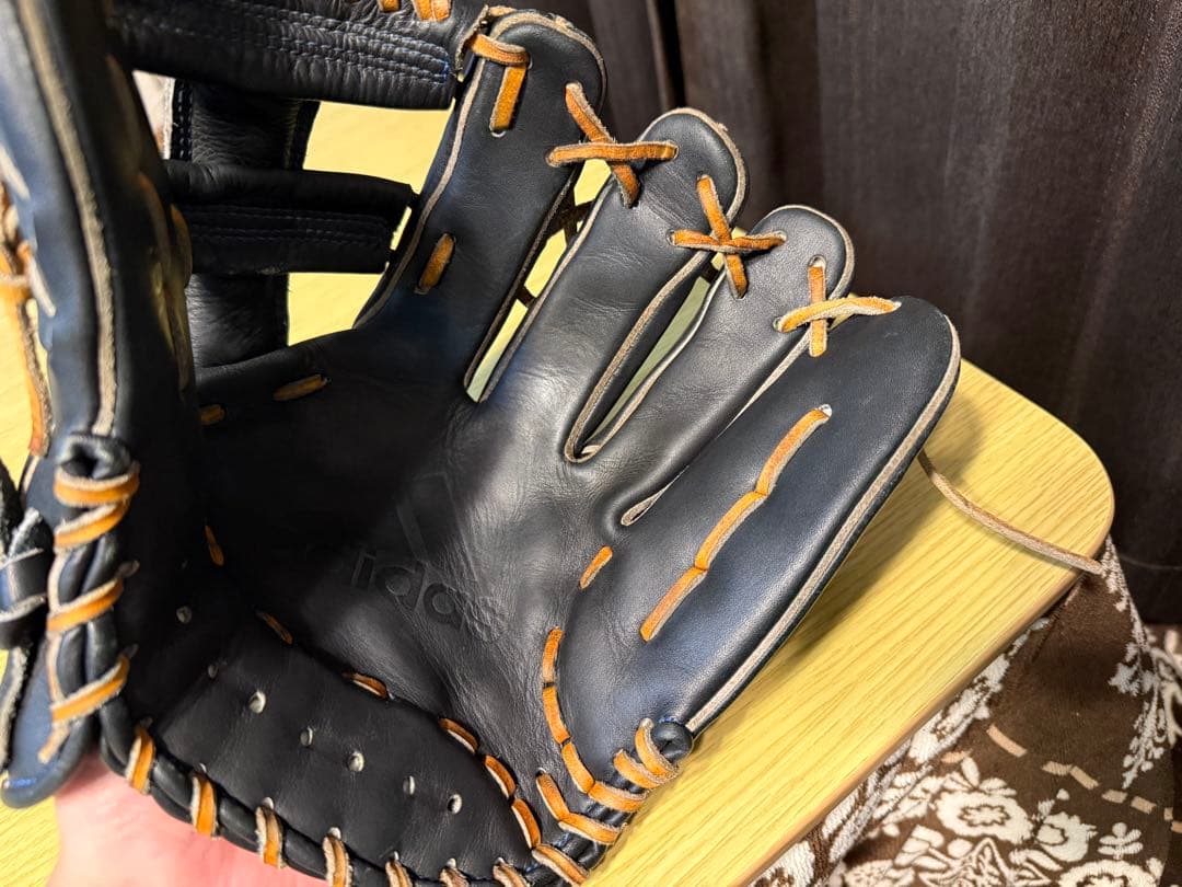 adidas 軟式用グラブ