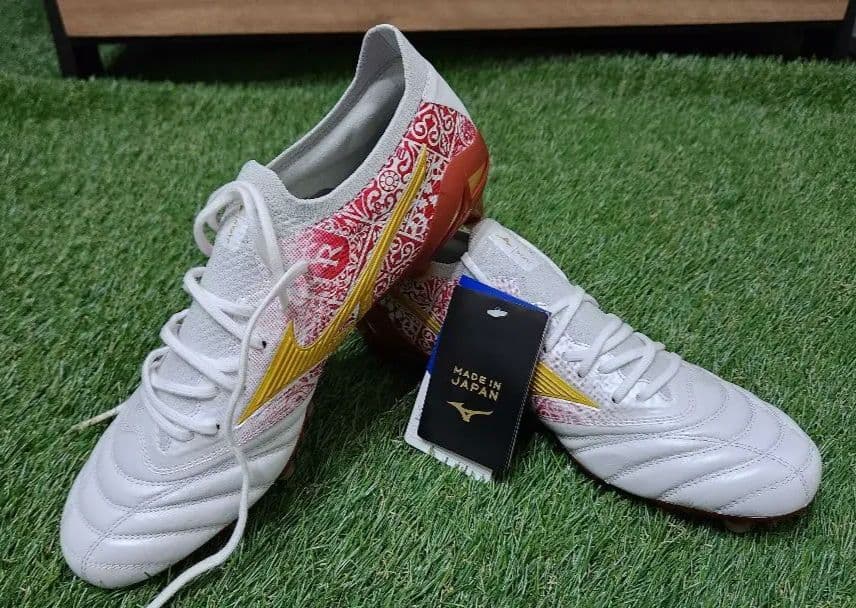 【新品】ミズノ モレリア NEO 4β SR4 JAPAN セルヒオ・ラモス