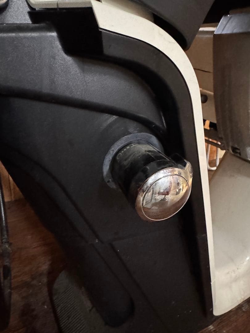 タカラベルモンド　シャンプー台RSⅢ COMFORT ホワイト 引き取り限定！