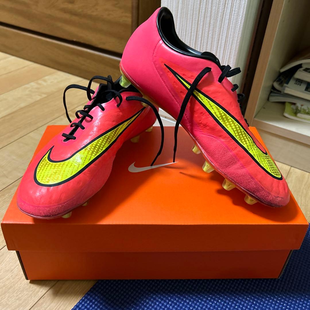 NIKE ハイパーヴェノム