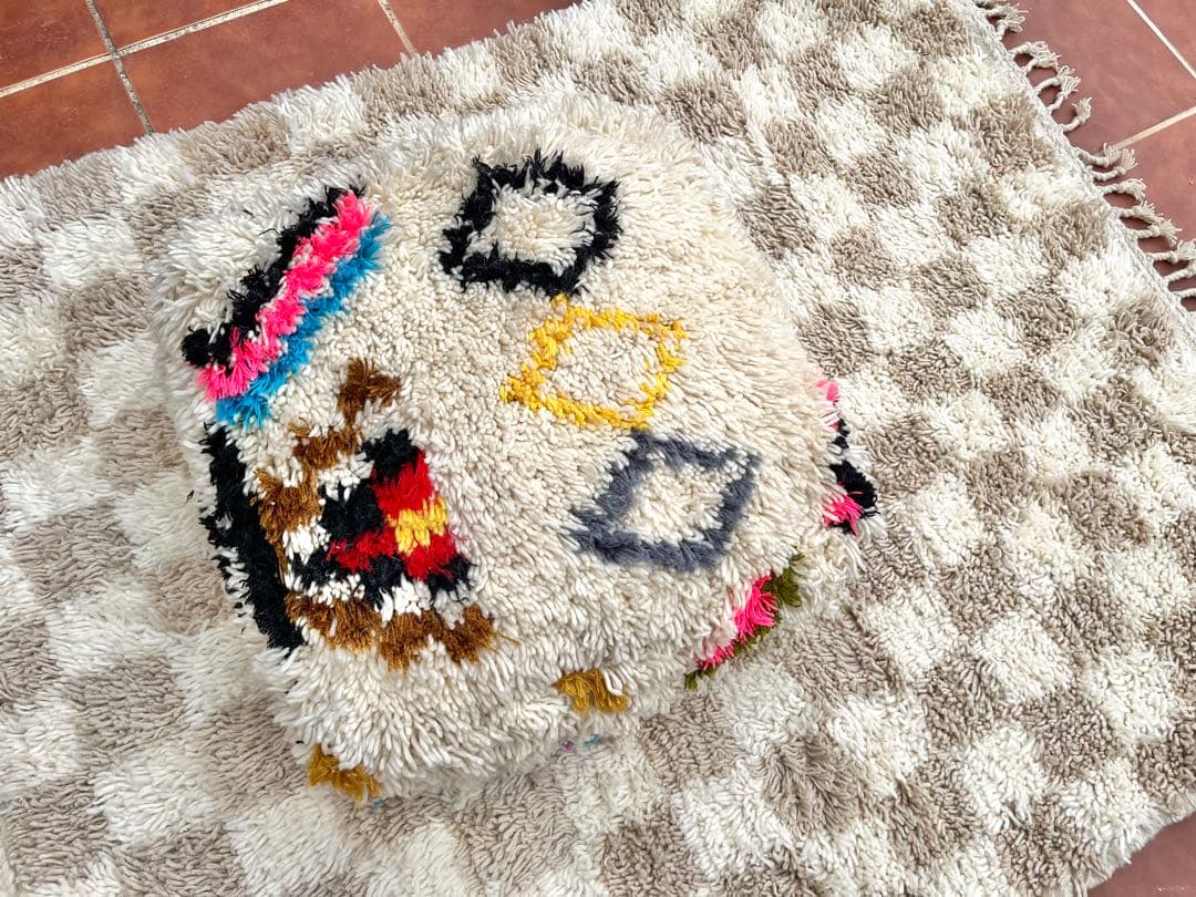 ちびちゃん　モロッコ　プフ　クッション　ラグ　132