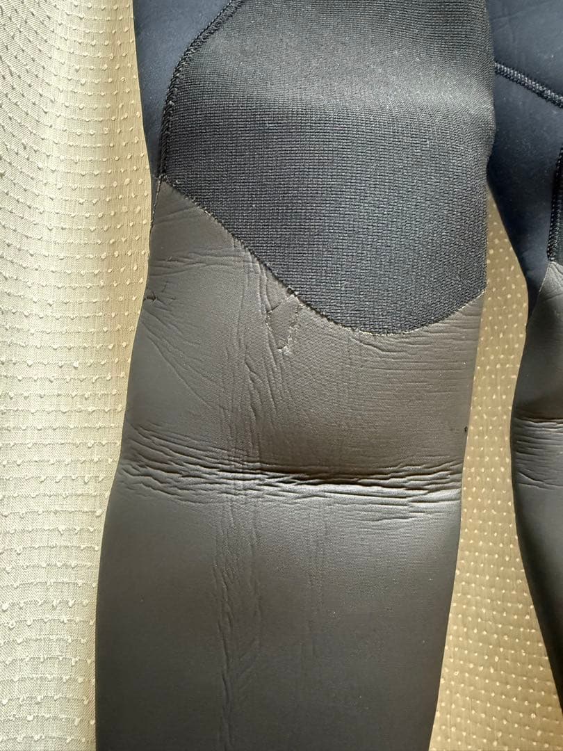 AIRTIGHT (エアタイト)3mm セミドライ メンズ MLサイズ