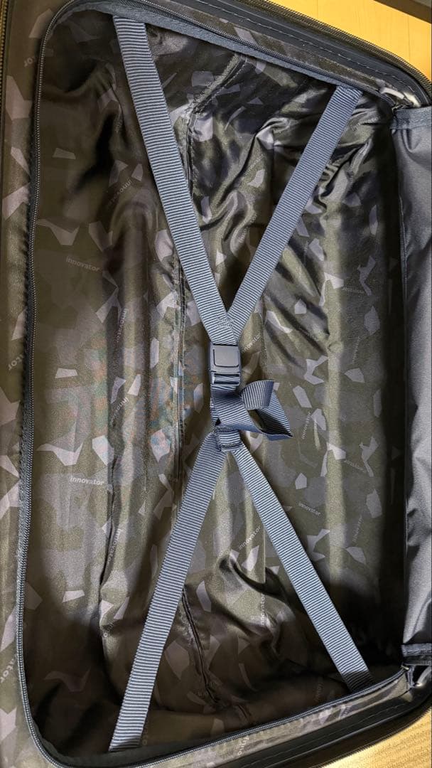 innovator イノベーター　62L INV60 スーツケース