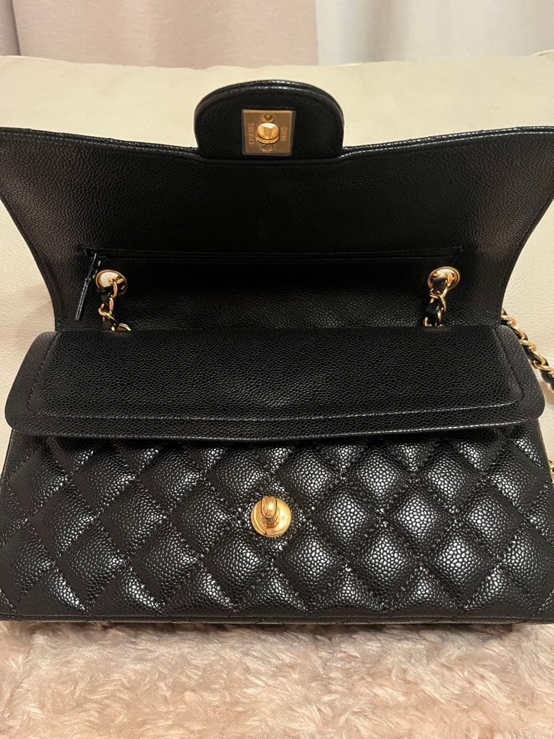 CHANEL ノベルティチェーンショルダーバック