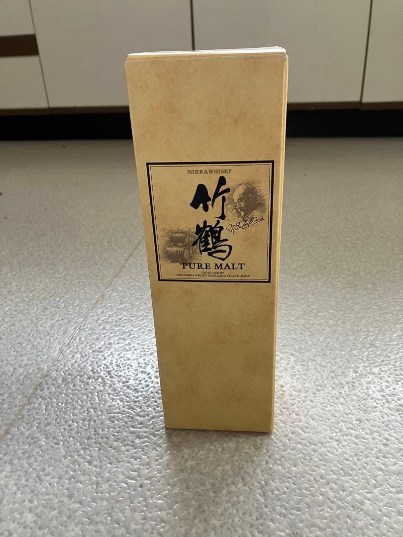 NIKKA 竹鶴 PURE MALT 700ml
