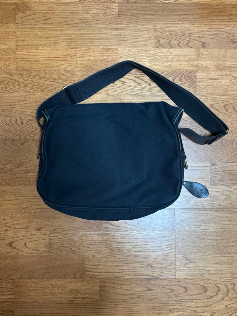 Brady ブレディ アリエルトラウト