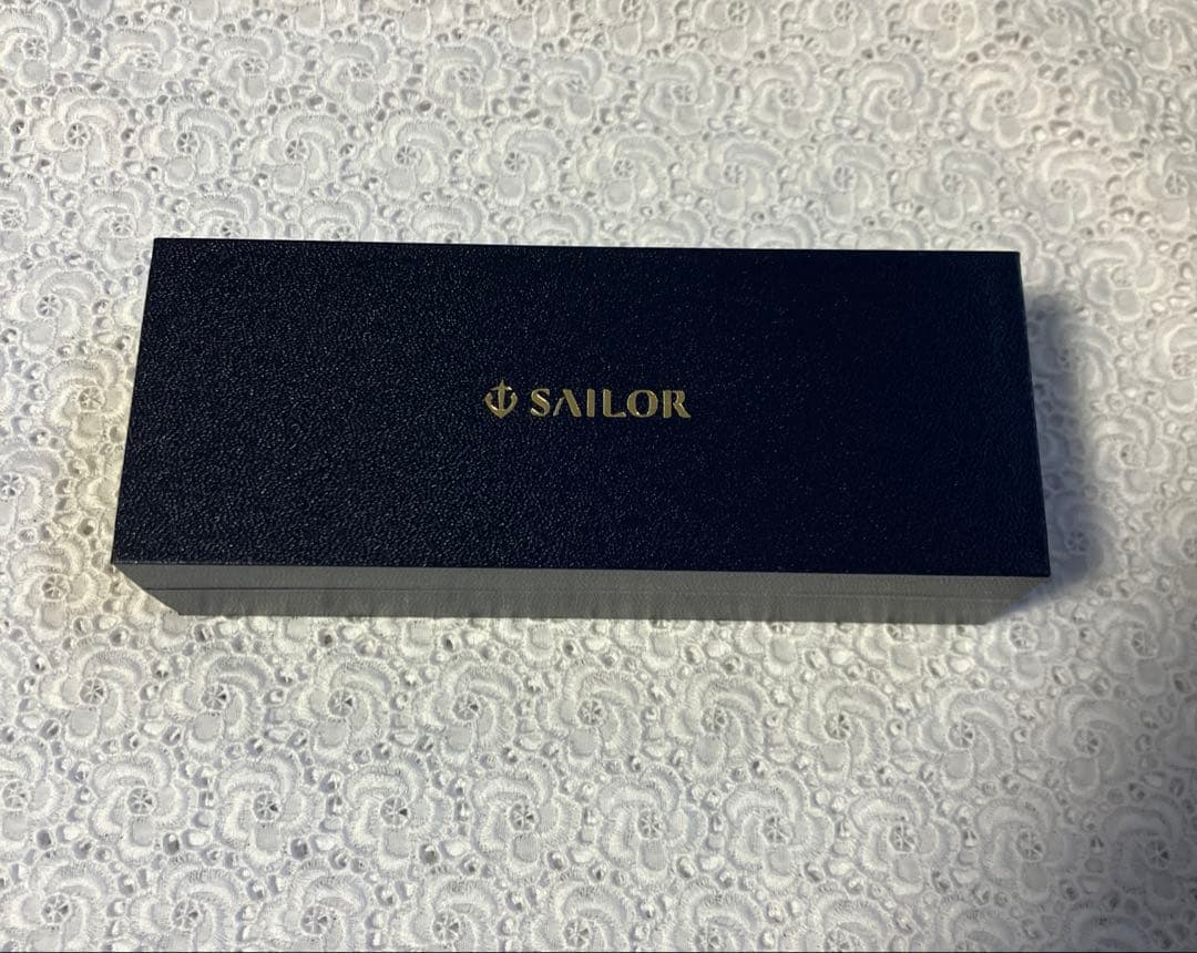 【万年筆】セーラー　プロフェッショナルギア　インペリアルブラック　M 21金