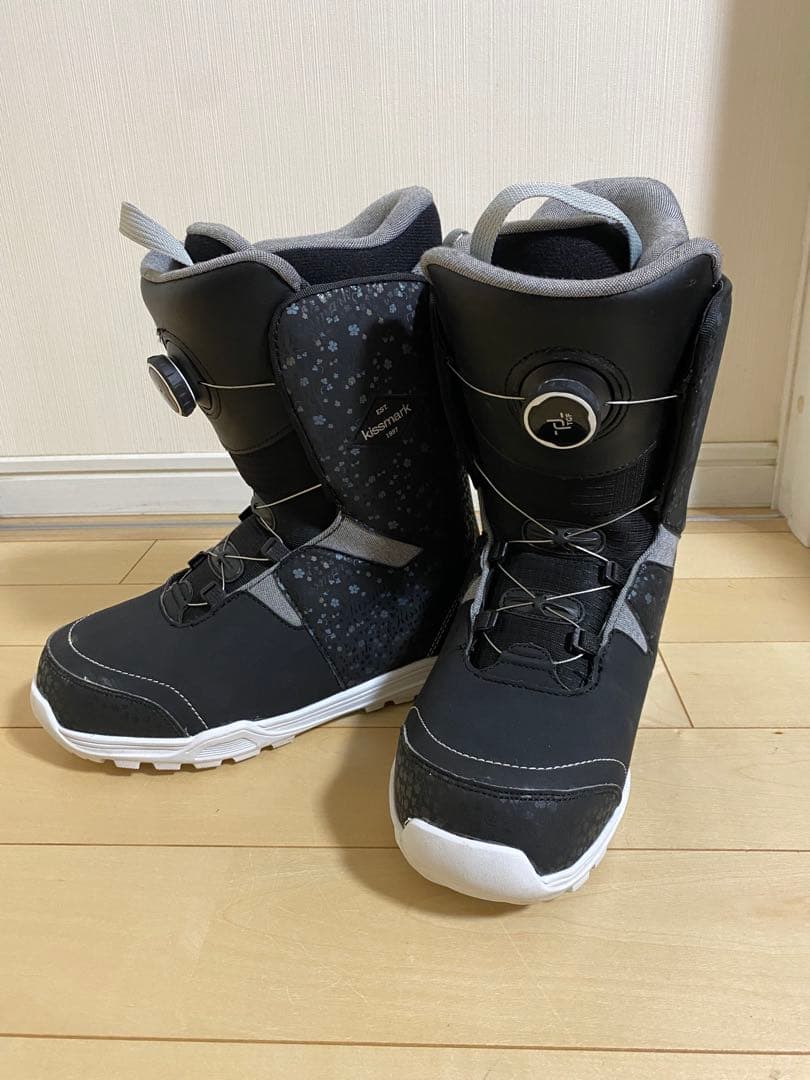 キスマーク　BOAシステム ブラック スノーボードブーツ　25.0cm ①