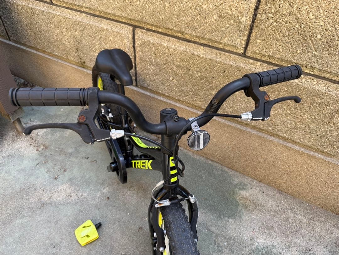 グリップ新品トレック16インチ子供車 キッズバイクトレック Precaliber